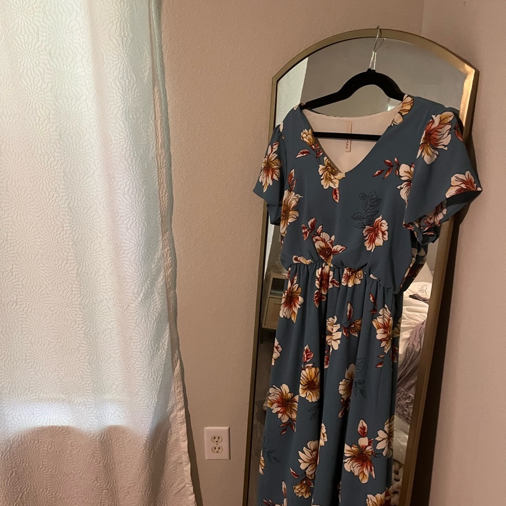 Gilli Blue Floral Dress